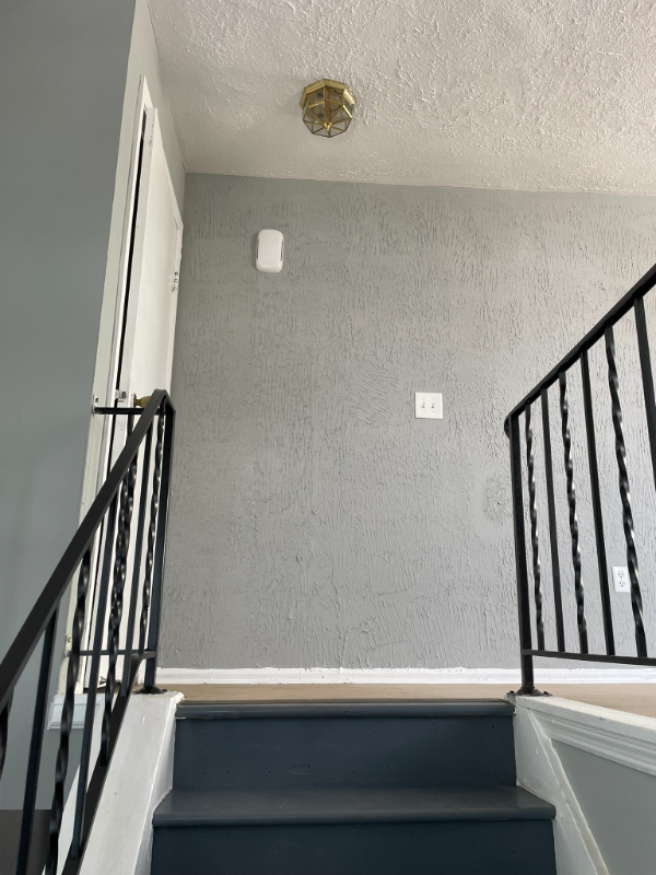 391 Liscum Dr - Photo 3 of 23