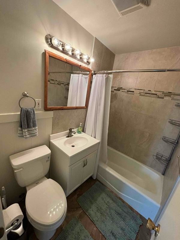 3378 W Saratoga Ave - Photo 3 of 10