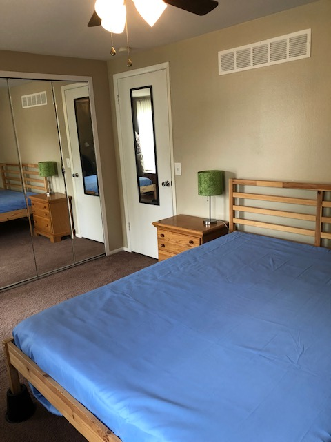 21727 Hidden Rivers Dr N - Photo 6 of 20