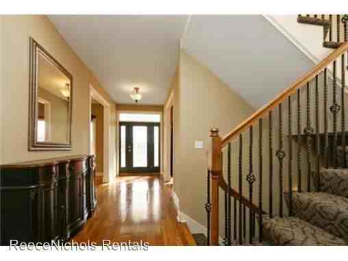 3200 N 115 St - Photo 2 of 25