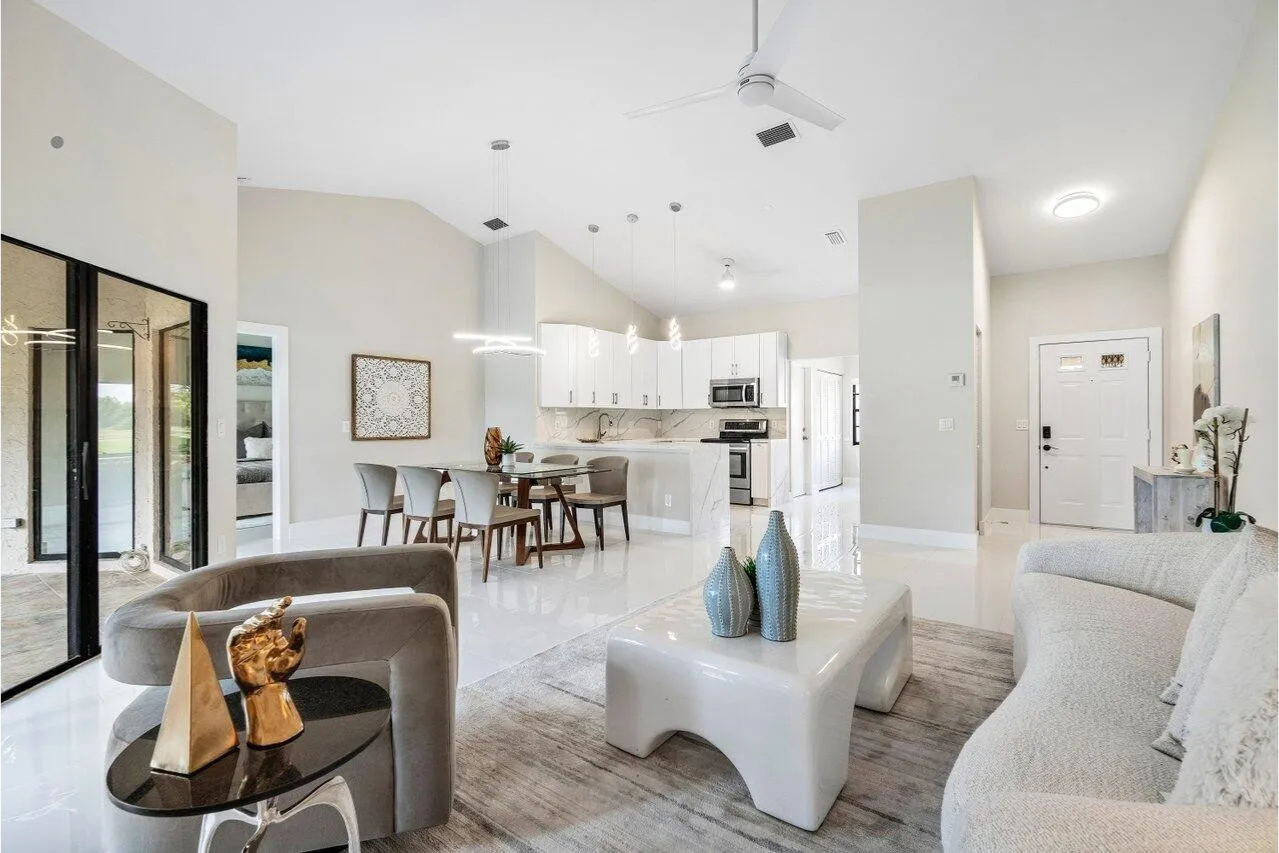 5794 Parkwalk Cir W #5794 - Photo 2 of 27