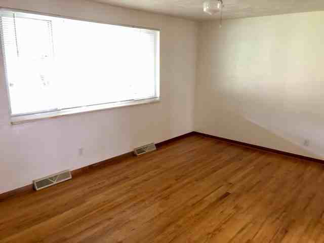 1213 Francis St #5 - Photo 2 of 8