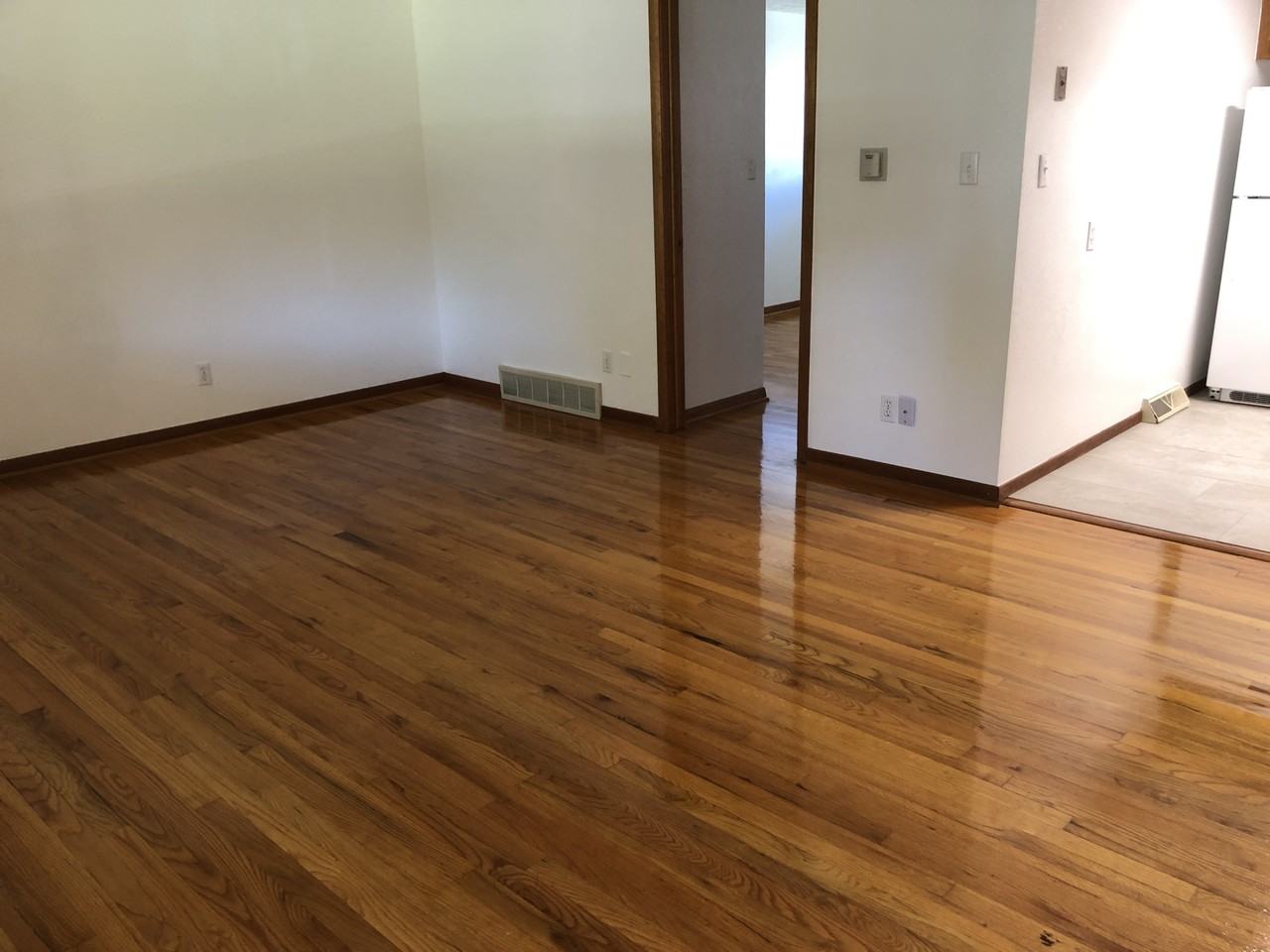 1213 Francis St #5 - Photo 3 of 8