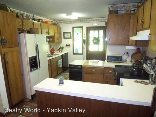 148 State Rd 2136 - Photo 2 of 13