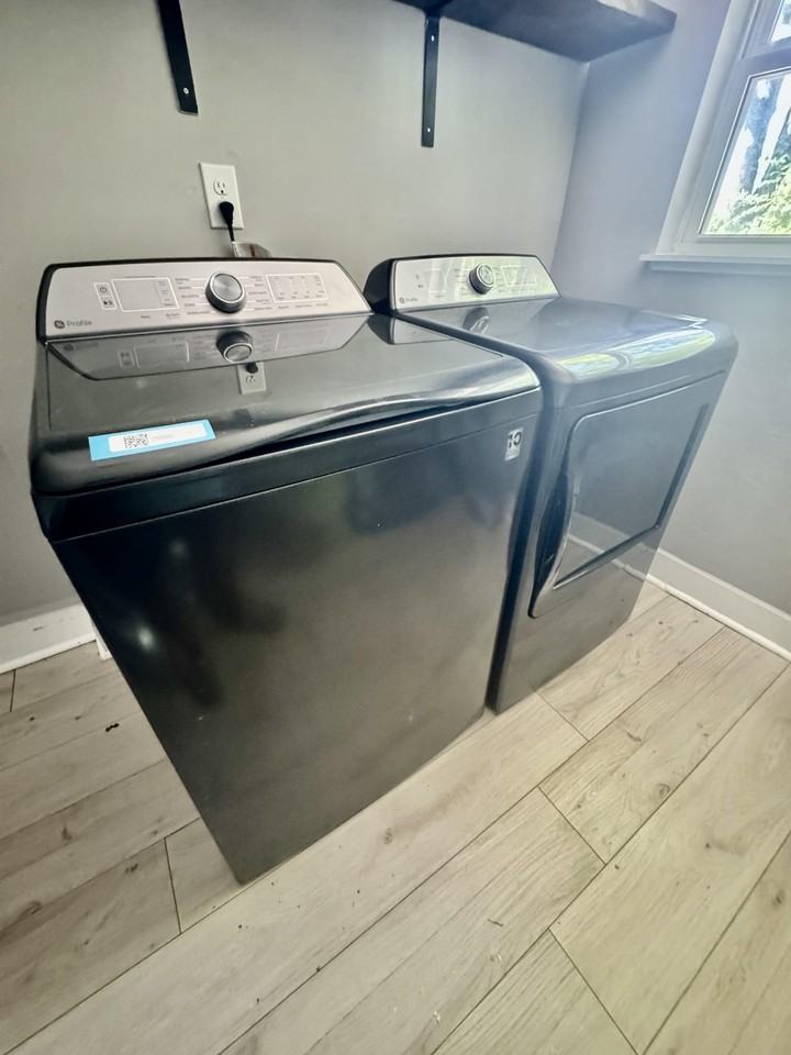 Melba St - Photo 2 of 32