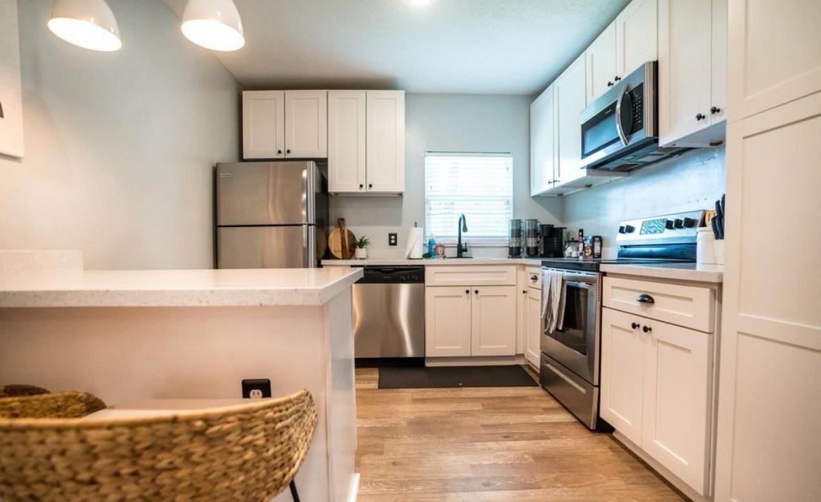 Melba St - Photo 4 of 32