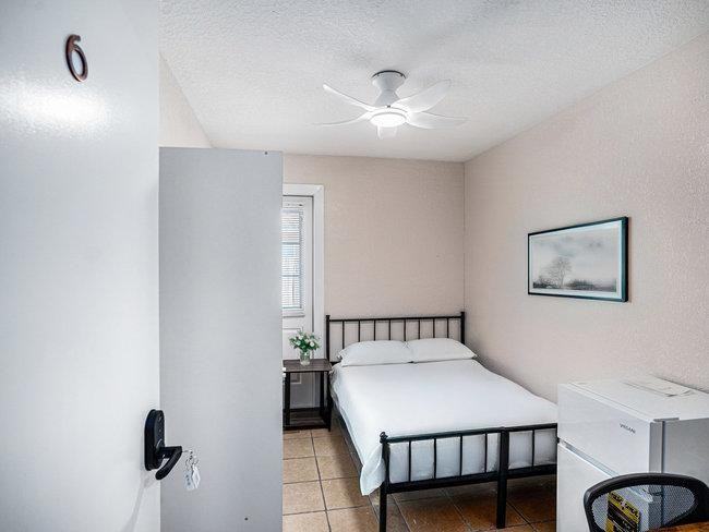 N Lantana Ave - Photo 5 of 5