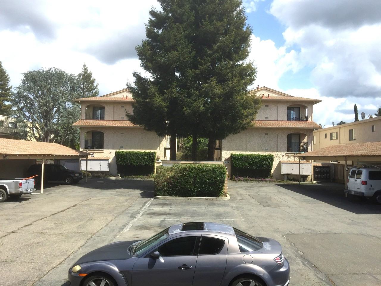 554 Bancroft Avenue - Photo 5 of 20