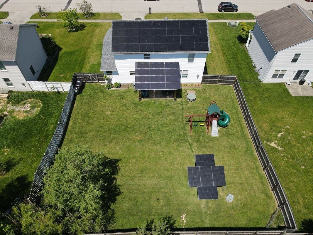 3183 Elora Ln - Photo 2 of 47