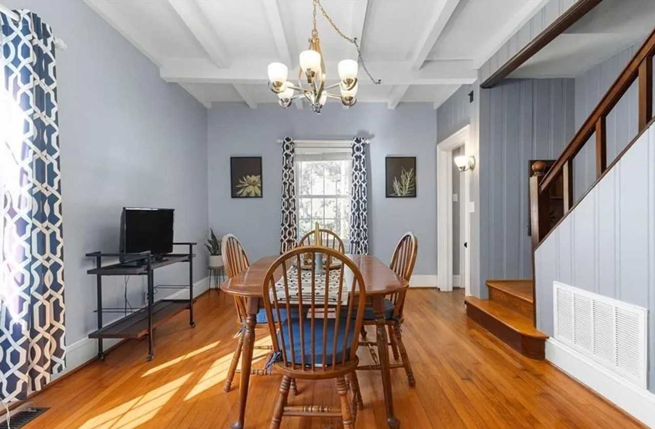 529 New Hampshire Ave - Photo 3 of 35