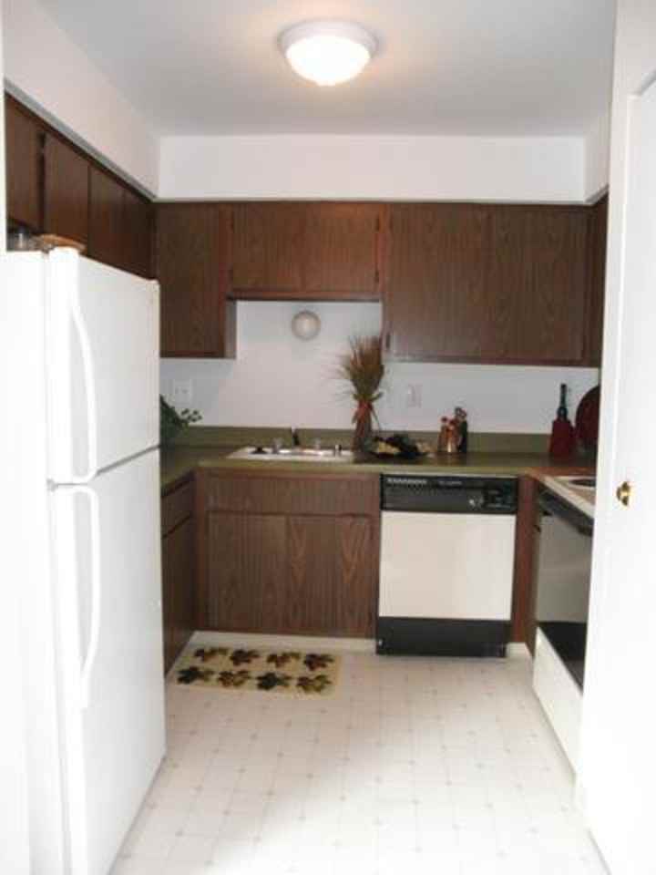 Peachtree Apartments - Photo 2 of 50