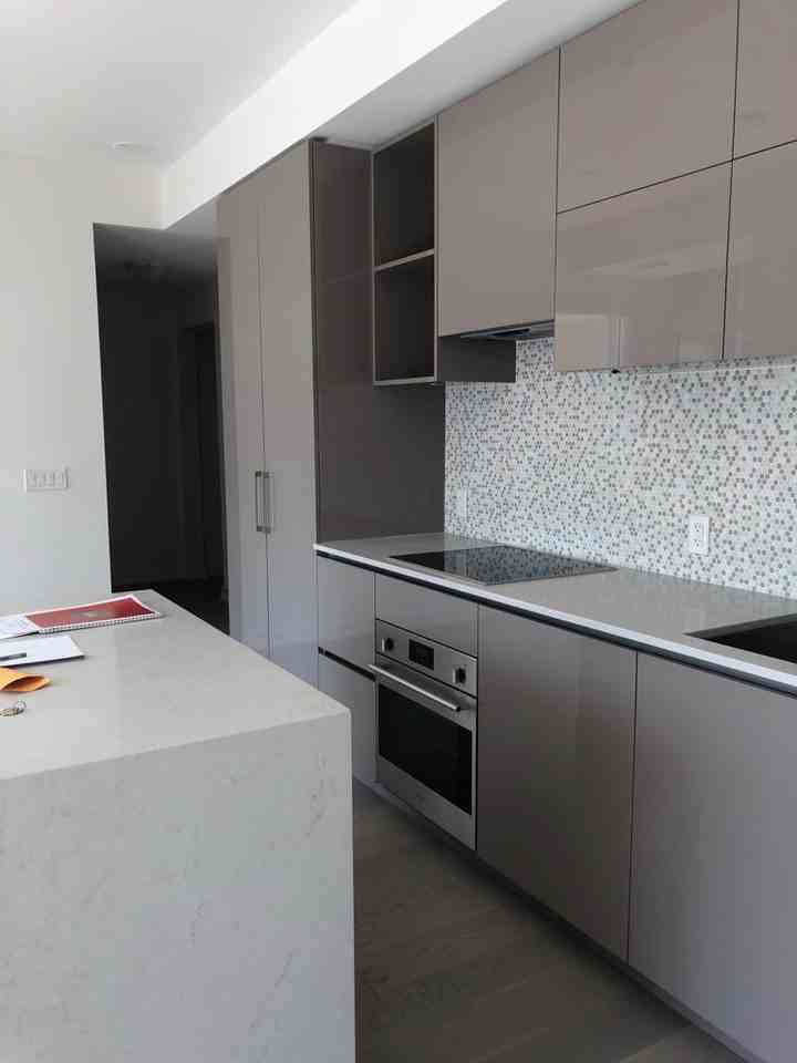 1 Yorkville Avenue #702 - Photo 3 of 15