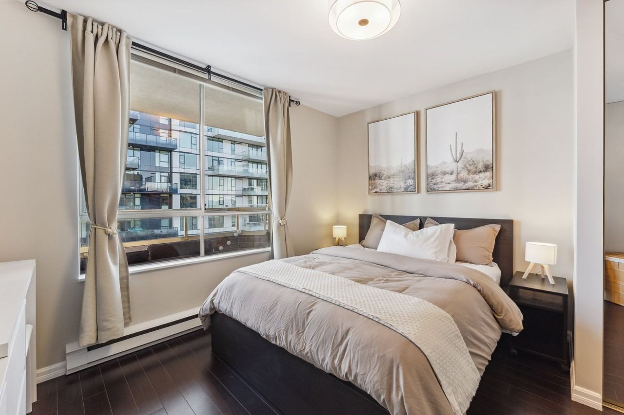 1330 Hornby Street - Photo 3 of 20