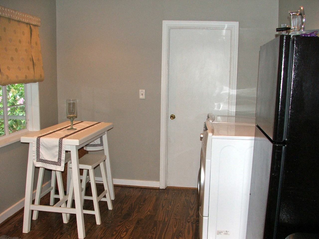 1000 Drexel Dr - Photo 7 of 32