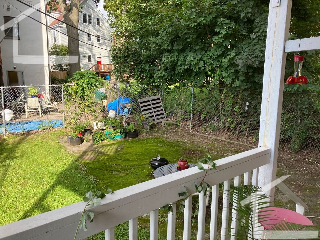 8 Woodside Ave - Photo 4 of 16