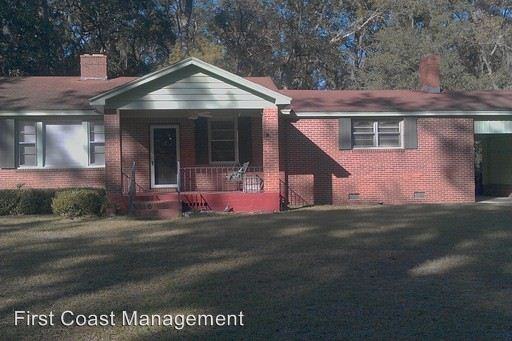 405 Brewster St - Photo 3 of 80