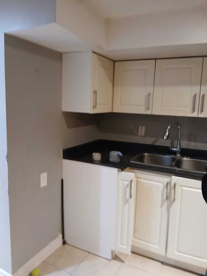 7196 Delmonte Crescent - Photo 2 of 8