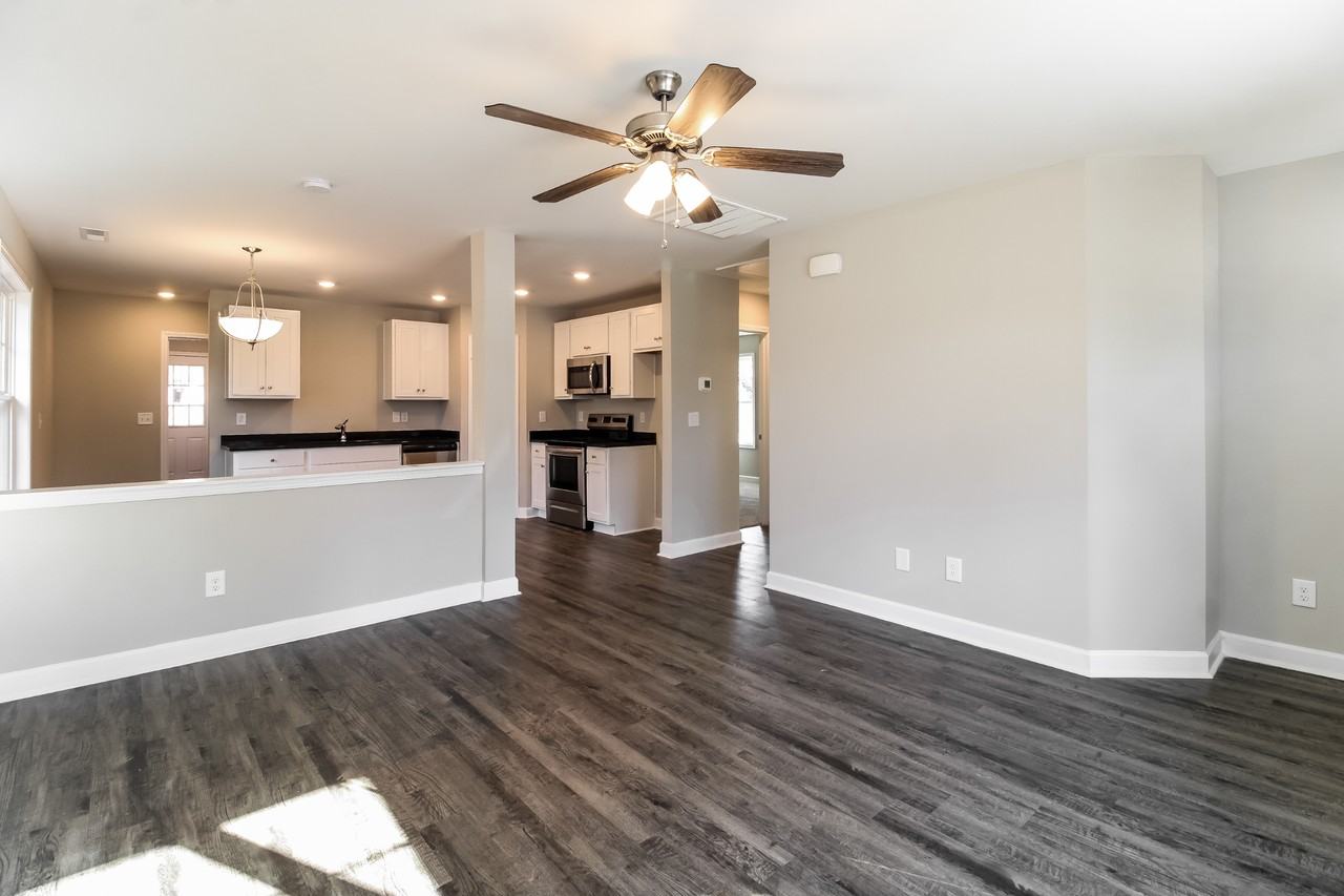 1230 1230 Kenly St - Photo 2 of 16