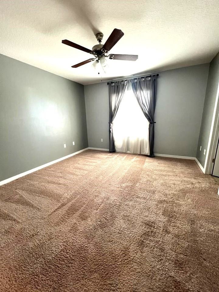 104 Arbor Lakes Dr #1 - Photo 6 of 27