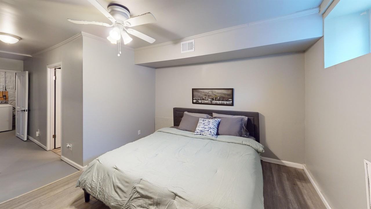 715 Soulard St - Photo 2 of 28