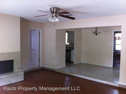 203 Sunset Ct - Photo 2 of 14