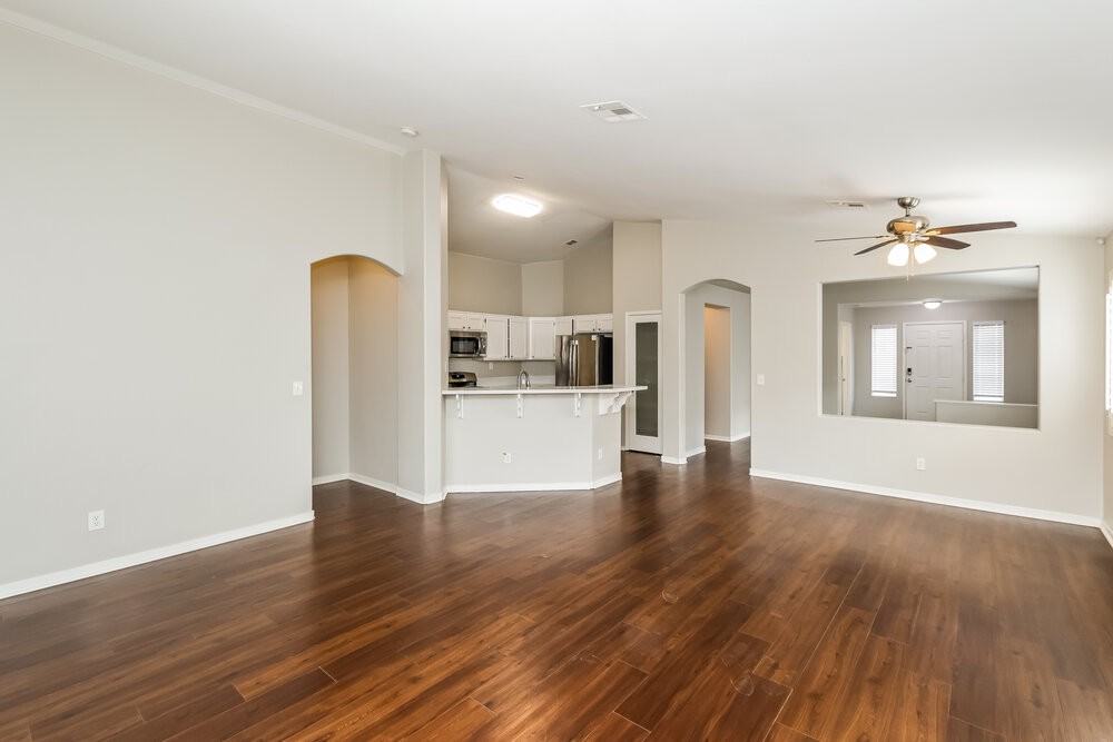 1831 Featherbrook Ave - Photo 6 of 16