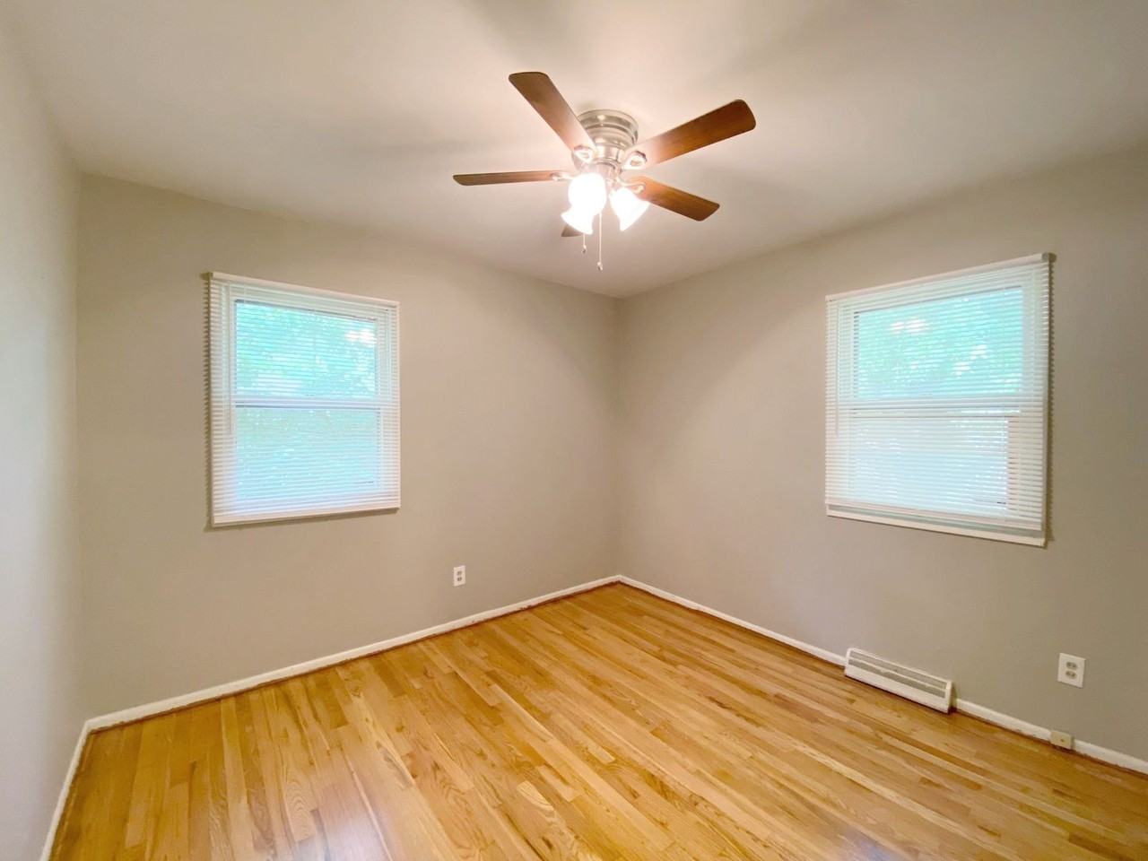 8440 Grandview Ln - Photo 3 of 11