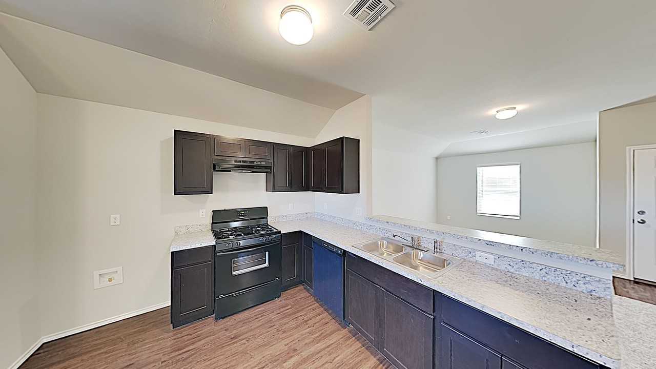 10705 Sw 23rd Ter - Photo 5 of 20