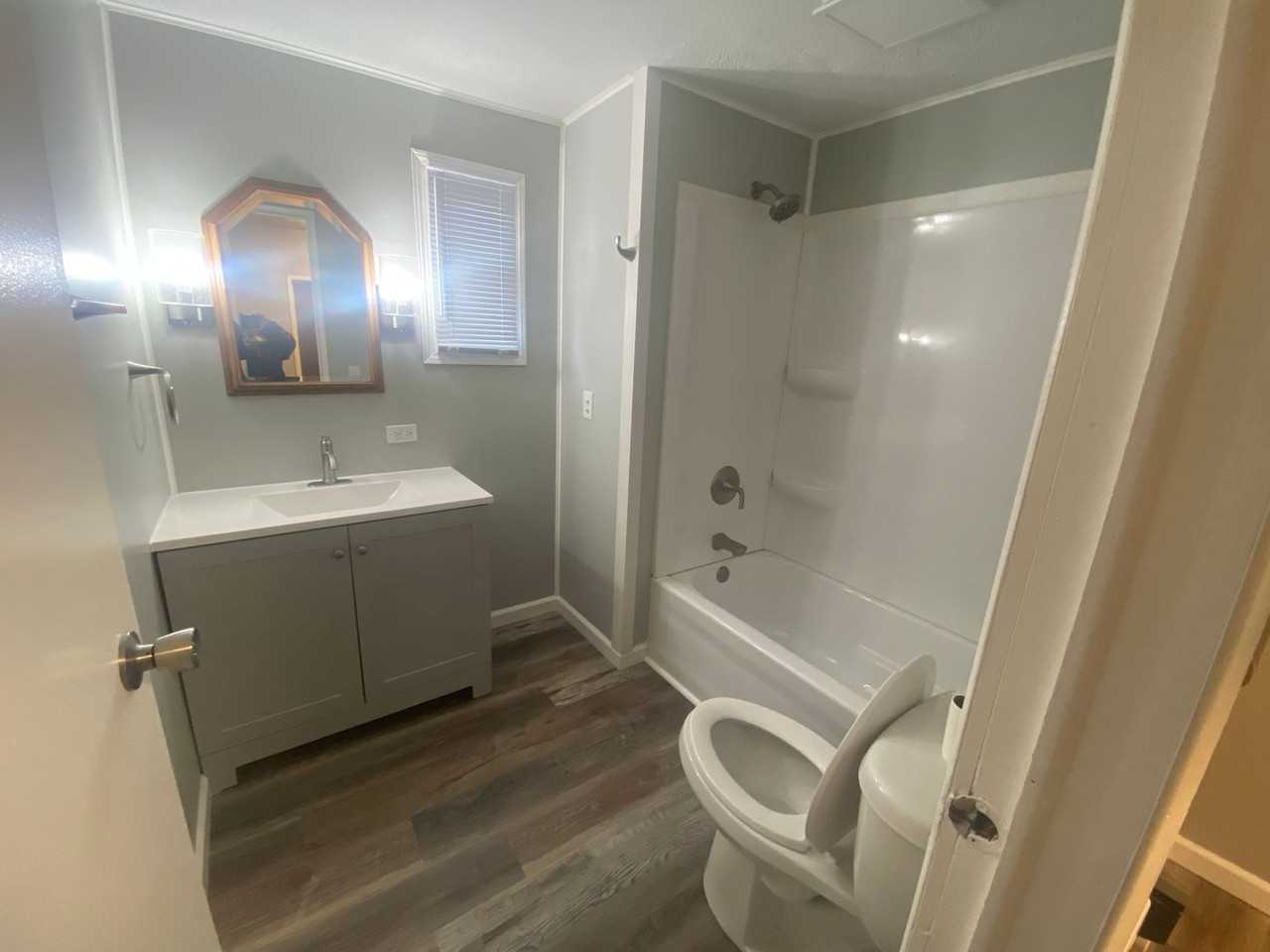 23 Blue Water Dr - Photo 3 of 7