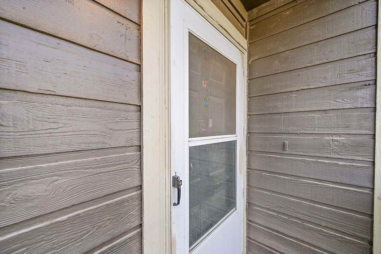 1051 Mazatlan Cir #C - Photo 5 of 32