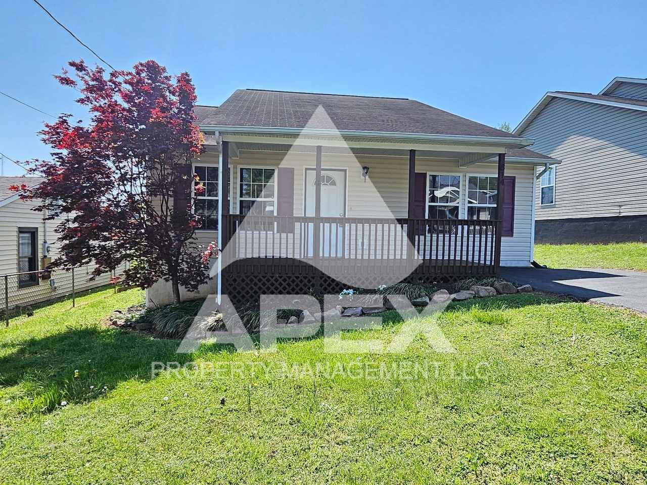 814 Sidebrook Ave - Photo 2 of 25