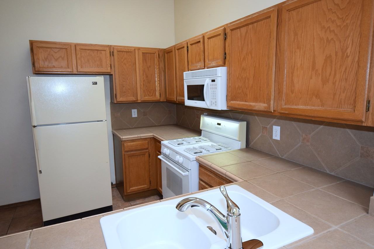 6701 Keeling St Nw - Photo 5 of 19