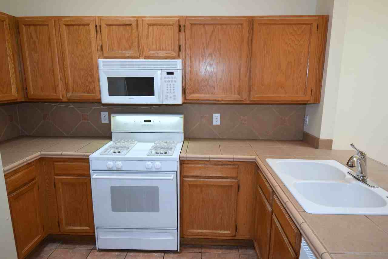 6701 Keeling St Nw - Photo 6 of 19