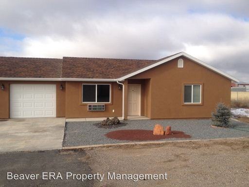 250 W 1175 N - Photo 2 of 14