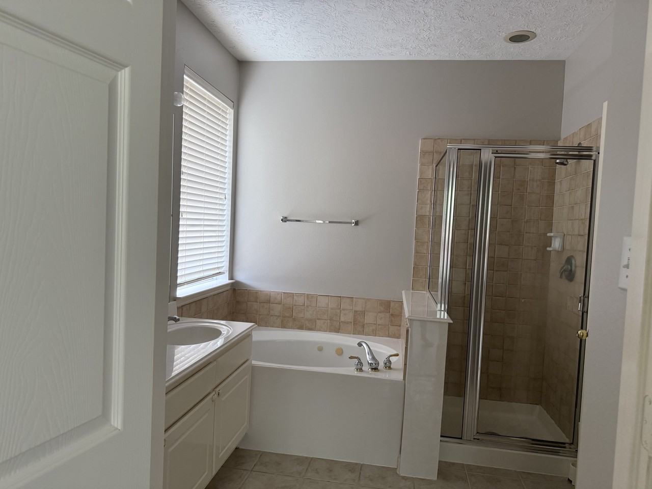 4902 Russett Ln #NA - Photo 3 of 15