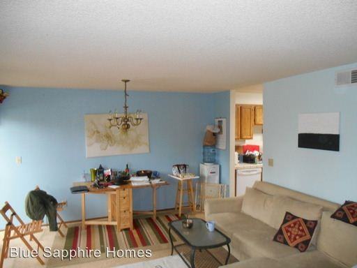 312 Atlas Dr #5 - Photo 3 of 19