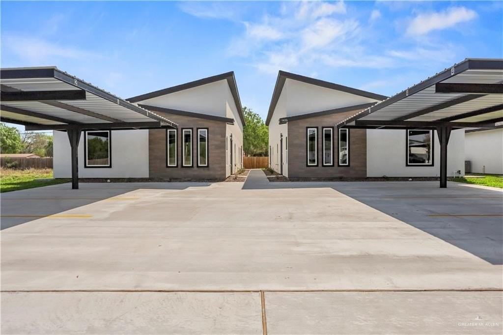 1410 S Michigan St #2