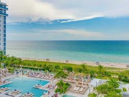 featured image of 2301 Collins Ave #1221