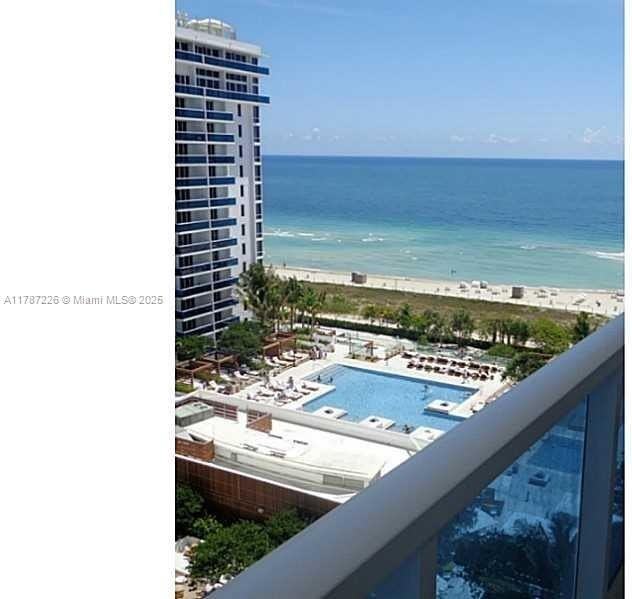 2301 Collins Ave #1221 - Photo 6 of 50