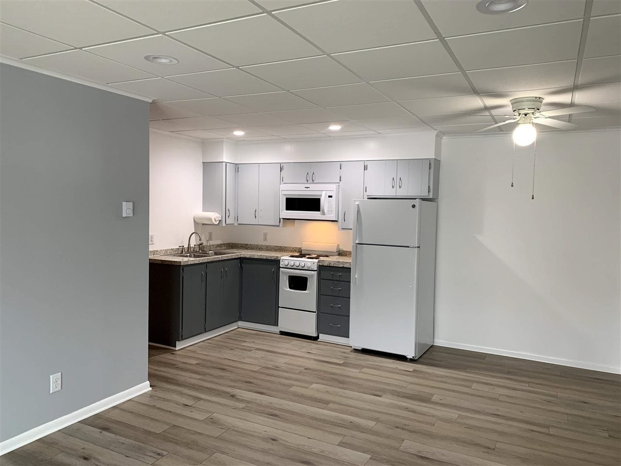 313 Tecumseh St - Photo 5 of 14