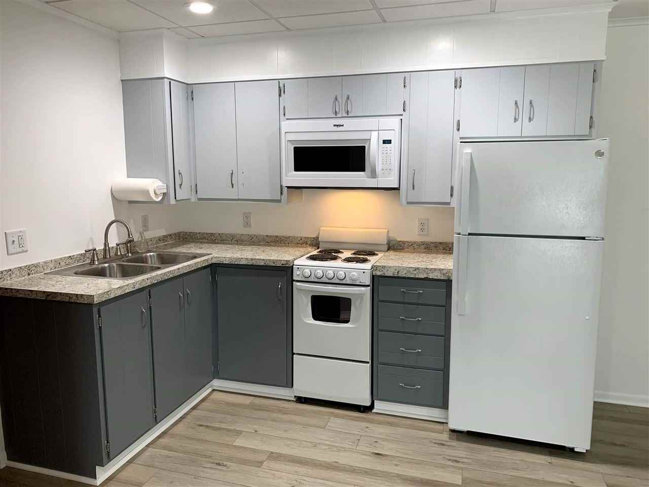 313 Tecumseh St - Photo 6 of 14