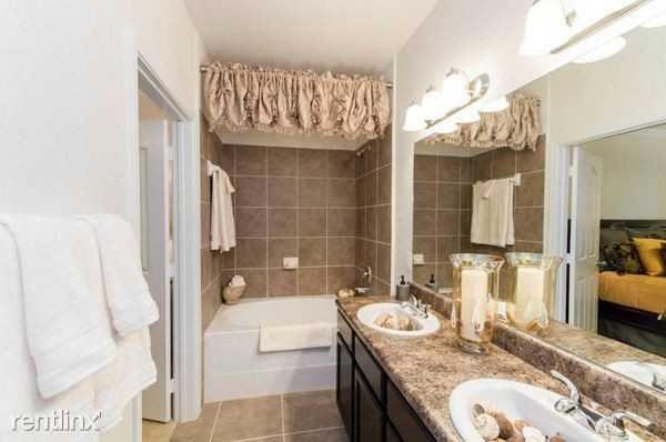 5525 Mansions Blfs - Photo 3 of 13