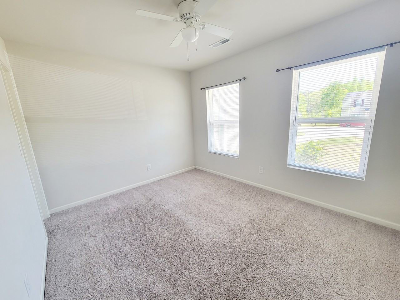1315 Winter Sweet Ct - Photo 4 of 50