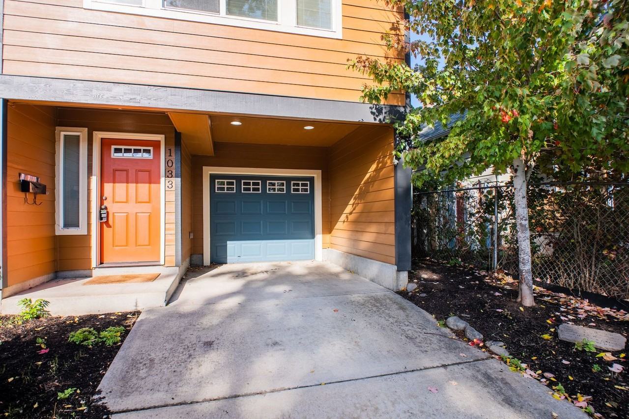1033 N Church St - Photo 7 of 50
