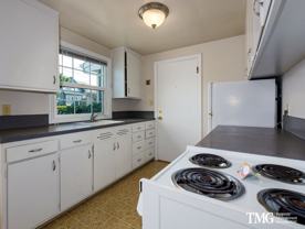 Manor Court Apartments - Photo 1 of 1