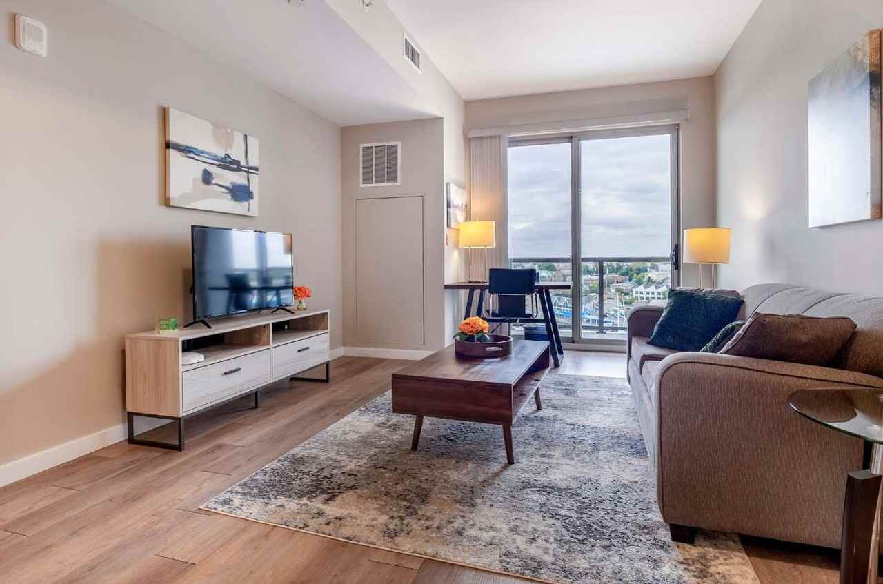 880 Pacific St #1039237P - Photo 4 of 14