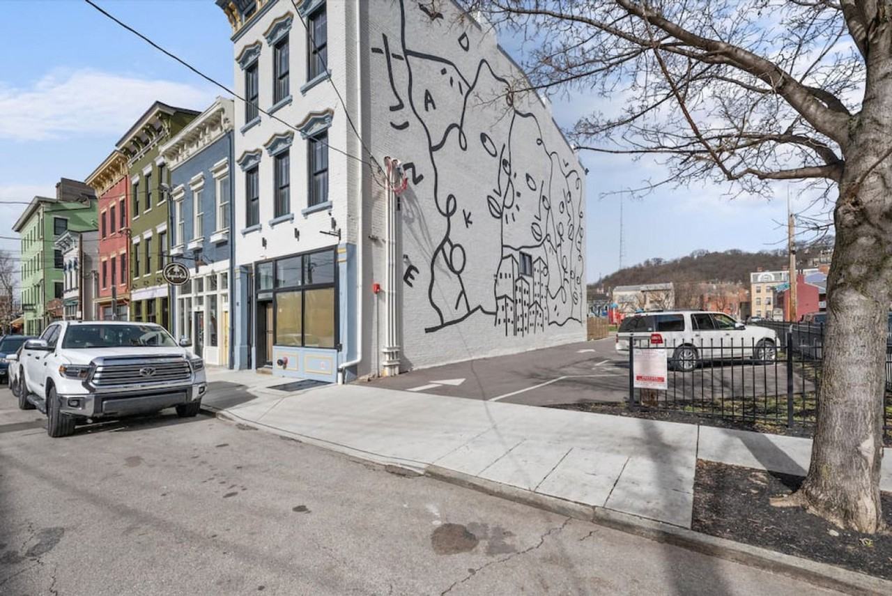 18 West Elder Street #1056100P - Photo 5 of 9