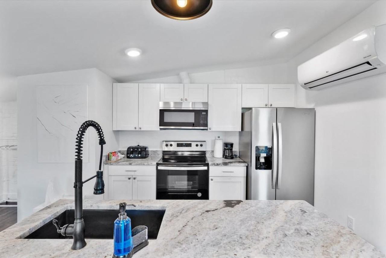 18 West Elder Street #1056100P - Photo 6 of 9