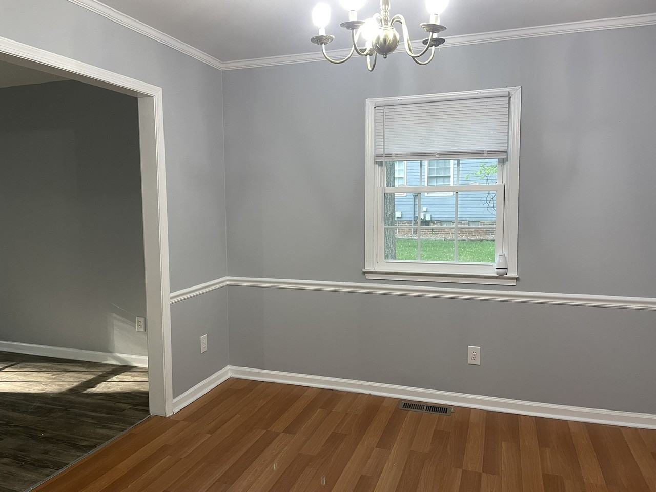 6616 Lynndale Dr - Photo 5 of 37