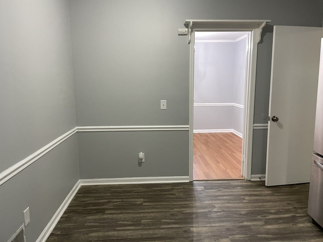 6616 Lynndale Dr - Photo 4 of 37